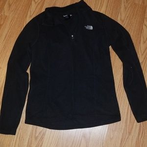 North Face pull over
